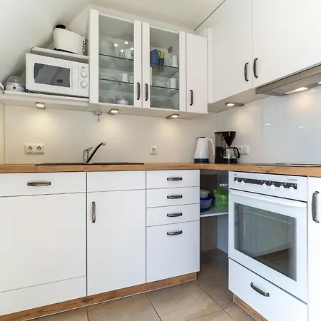 Апартаменты Fuer 4 In St Peter-ording *